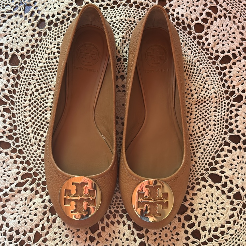 Tory Burch Pebbled Leather Ballet Flats size 8